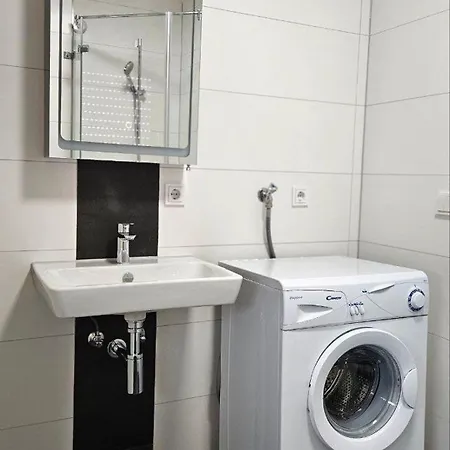 דירה 11 מיירסבורג